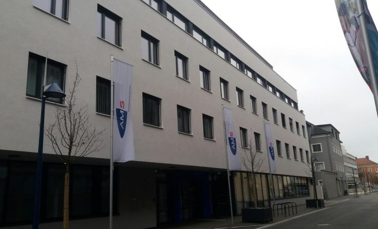 Die AMS Regionalstelle in der Welser Rainerstraße. (Foto: Tips)