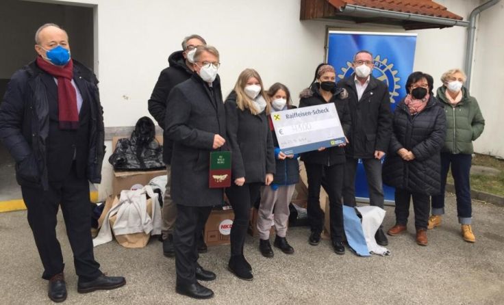 Vertreter der Rotary-Organisationen bei der Übergabe im Haus Courage. (Foto: Privat)