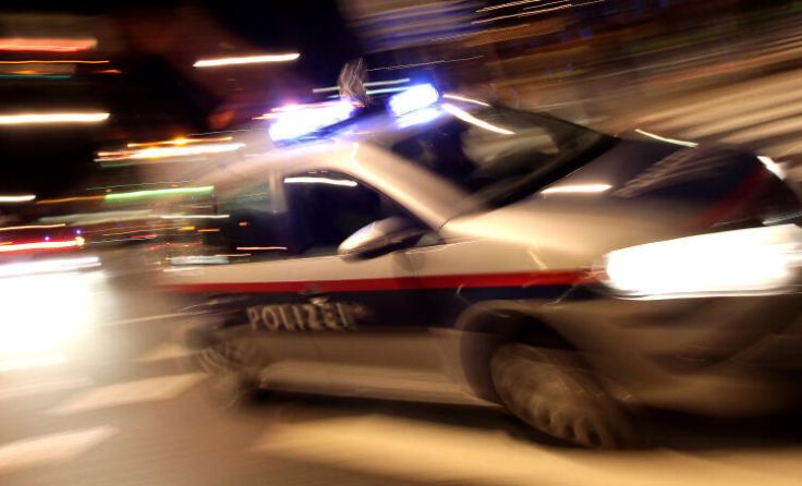 Schwieriger Einsatz für die Polizei. (Foto: oberoesterreichische nachrichten/volker weihbold)