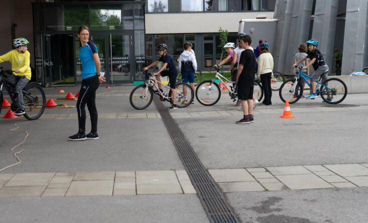Radtraining für die Kinder (Foto: privat)