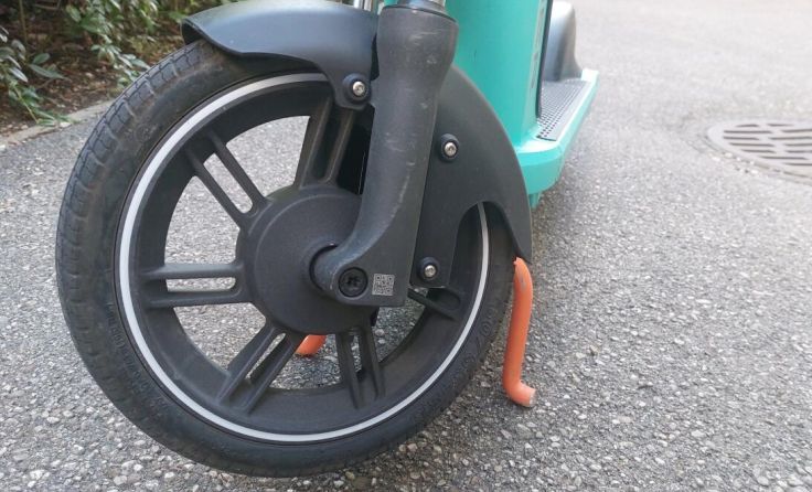 Beliebt aber auch gehasst: Der E-Scooter (Foto: Tips)