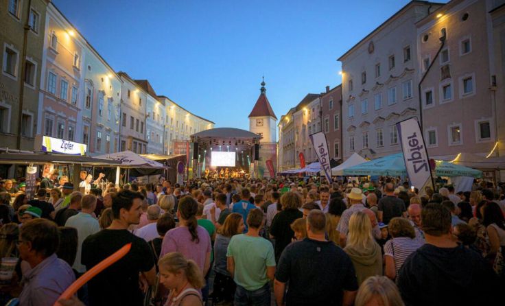 Veranstaltungen, wie das Stadtfest, bringen Nächtigungen für die Region. (Foto: WMT)