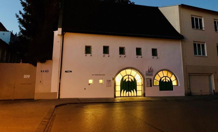 Der Welser Kornspeicher mitten im Stadtzentrum (Foto: Kornspeicher)