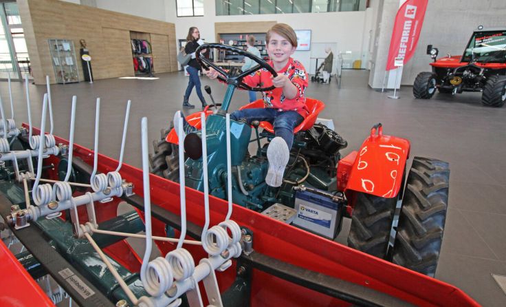 Probesitzen in den Reform-Fahrzeugen (Foto: reform)