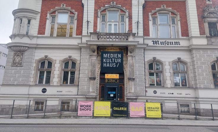 Das MedienKulturHaus, ehemals Alte Sparkasse (Foto: Tips)
