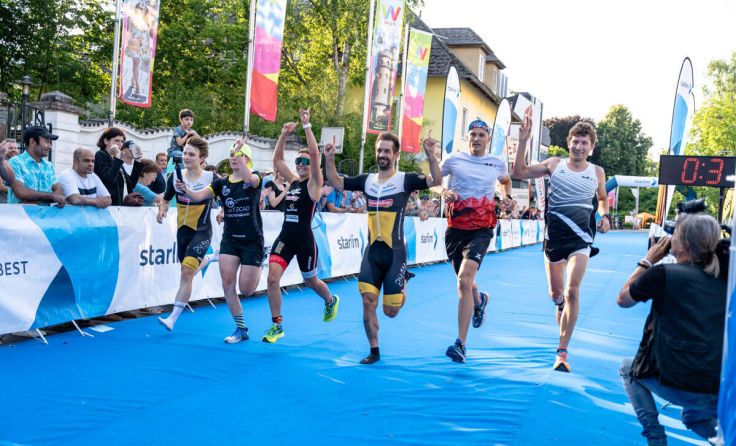 Einlauf der schnellsten Stffeln beim Fun Race (Foto: WSK)