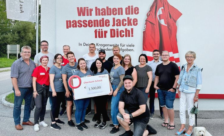 Spendenübergabe an das Junge Rote Kreuz Marchtrenk (Foto: JG)