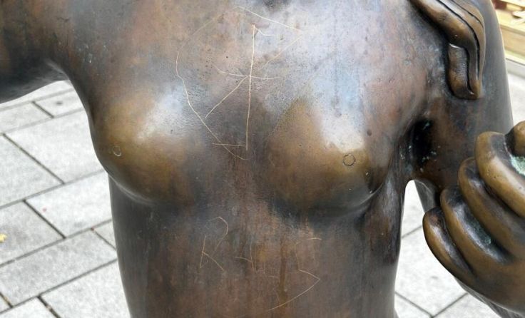 Sachbeschädigung bei der Venus in der Welser Schmidtgasse (Foto: Stadt Wels)