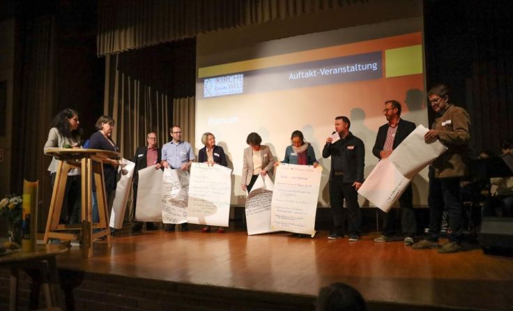 Das Kernteam bekam schon viel Input von den Teilnehmern. (Foto: Lauber)