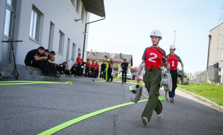Neben Theorie stand auch Praxis am Programm. (Foto: Deutsch/BFKDO)