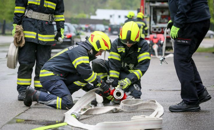 Doe Kameraden mussten einige praktische Tests überstehen. (Foto: Deutsch)