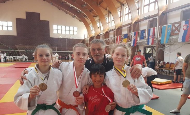 Die Welser Judo Jugend in Ungarn. (Foto: privat)