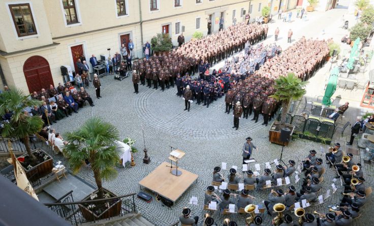 Im Stiftsinnenhof fand die Florinaimesse statt. (Foto: Deutsch)