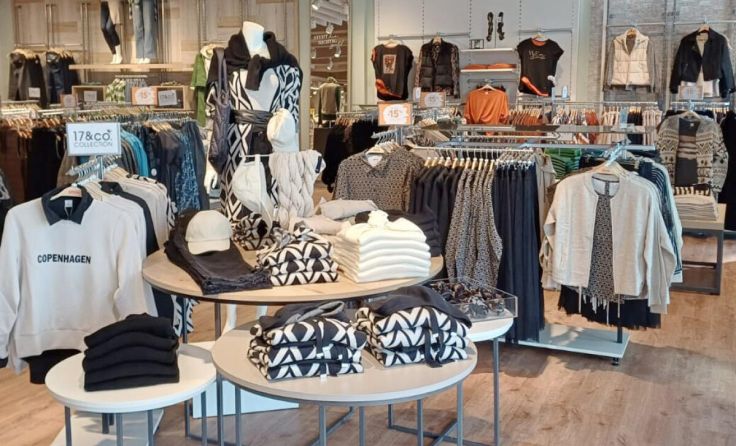 Blick in den neuen Fussl Shop (Foto: max.center)