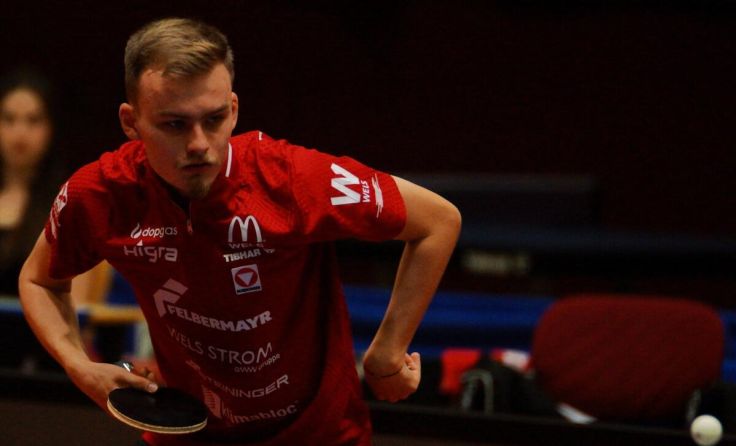 Maciej Kolodziejczyk beim Service. (Foto: SPG)