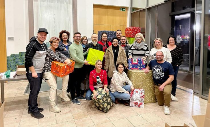 Die fleißigen Helfer bei der Aktion (Foto: Stadt)