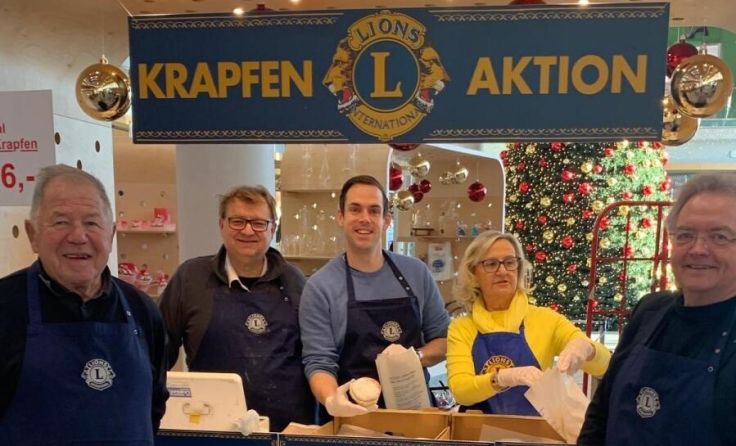 Lionsclub Wels-Land Traunau und die Krapfenaktion. (Foto: privat)