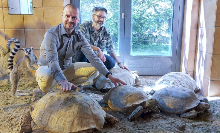 Str.Thomas Rammerstorfer, Tirgarten-Letr Gyual Gajdon und die Bewohner. (Foto: stadt)
