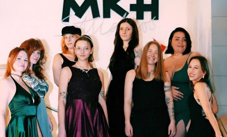 Das Ballkomitee hat sich schon in Schale geworfen. (Foto: privat)