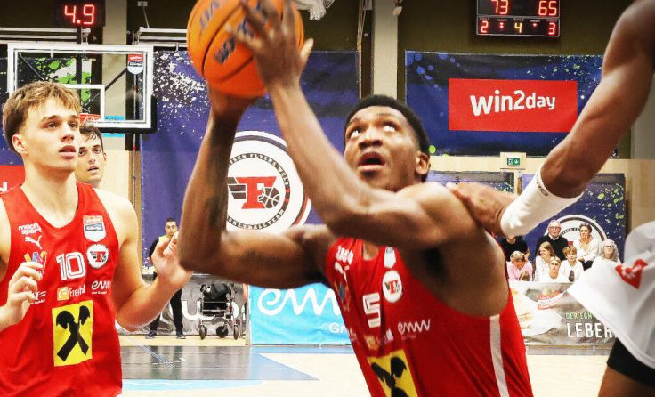 Dejan Kovacevic und Saiquan Jamison (Foto: Erhardt)