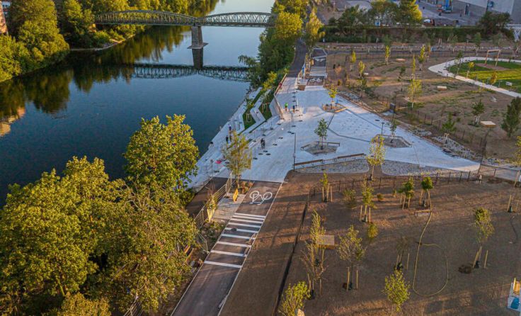 Volksgarten und Traunufer (Foto: Stadt)