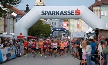 Wenn das Marktfest Teil des Laufes ist: Stimmung ist garantiert