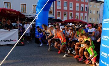 Teilnehmerrekord beim Haager Marktlauf: Spannende Duelle