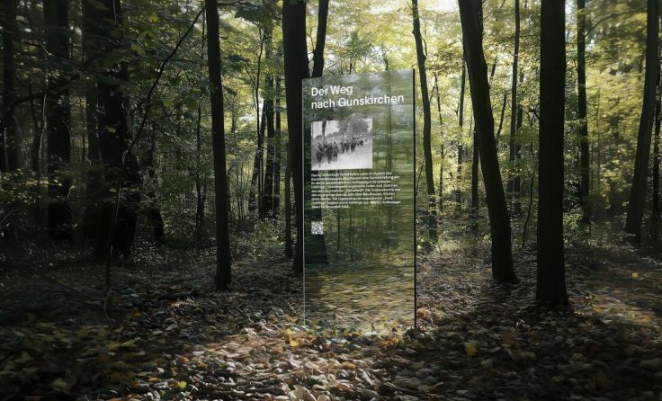 Sechs Gedenktafeln erinnern an die Tausenden Verstorbenen. (Foto: MKÖ)