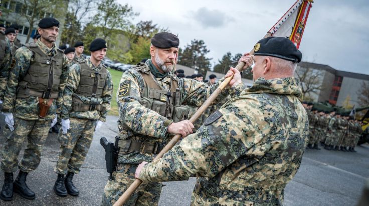 Bundesheer: Kommandoübergabe beim Panzerbataillon 14 in Wels