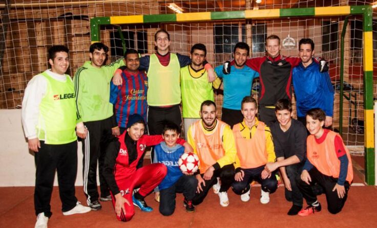 Rainbacher Jugendliche und Asylwerber spielten gemeinsam Fußball.