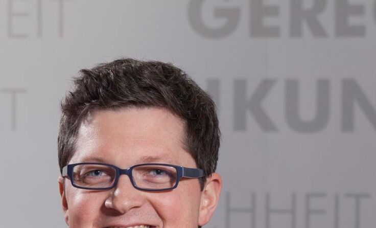 Bundesrat Michael Lindner (SPÖ) fordert den Ausbau des öffentlichen Verkehrs. Foto: Wenter
