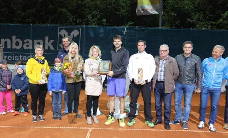 Die Sieger des Tennisturniers in Grünbach