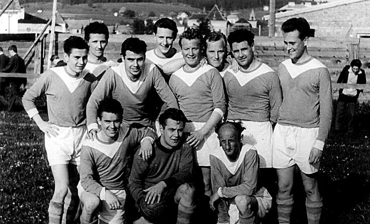 Die Freistädter Mannschaft gewann im Frühjahr 1960 3:2 gegen Perg.