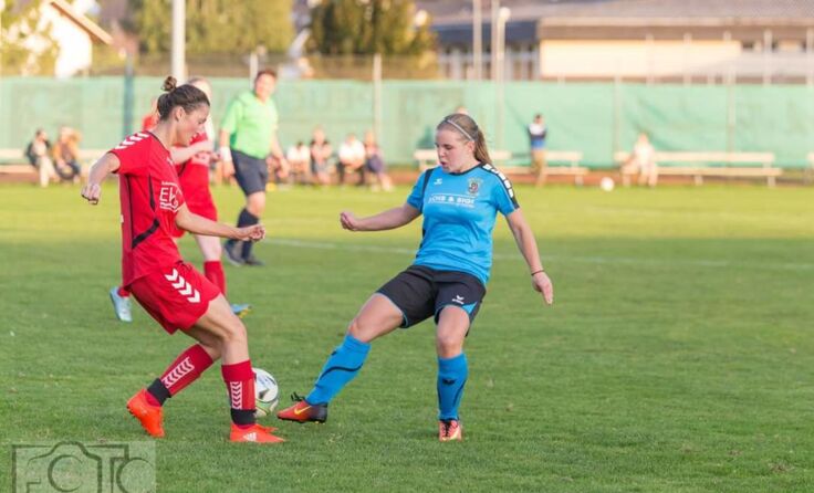 Mittelfeldspielerin Nicole Etzelstorfer Foto: Erwin Pils