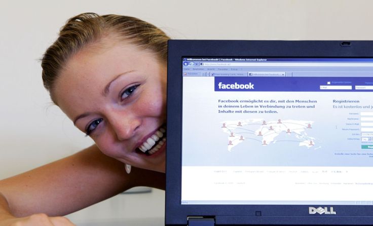 Der richtige Umgang mit Internet und sozialen Medien will gelernt sein. Foto: Weihbold 