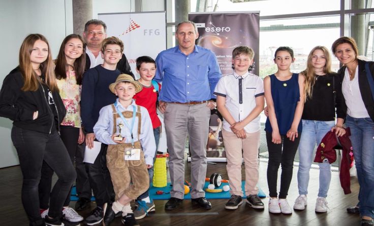 Die Schüler erhielten einen Oscar für ihr Projekt.