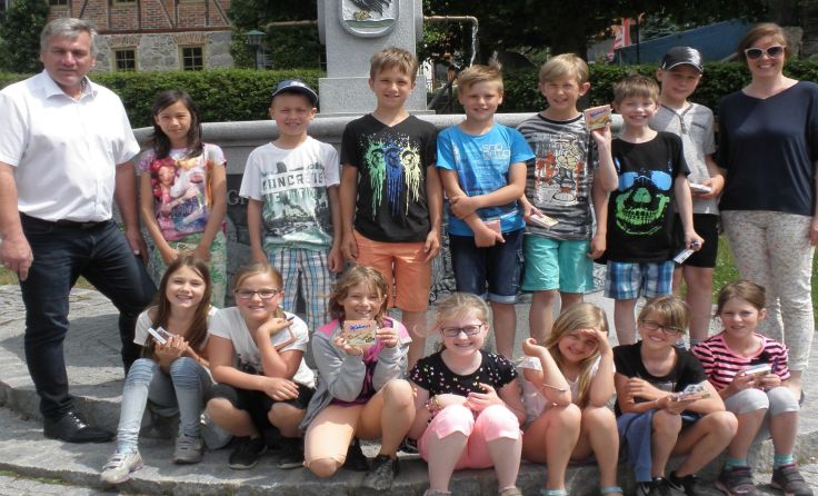 Die dritte Klasse Volksschule besuchte das Gemeindeamt.
