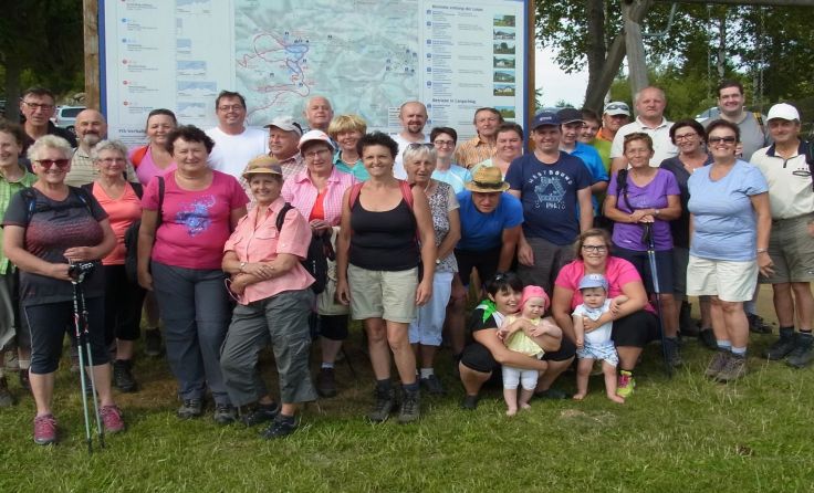 35 Wandersleute begaben sich zum Frauenwieserteich.