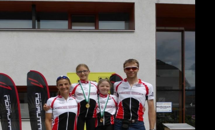 Sabine, Clara, Nicole und Alexander Sommer lieben ihren Sport. 