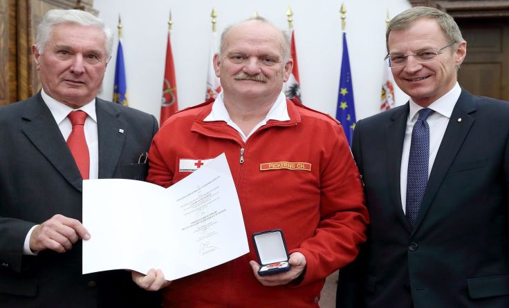 Charles Pickering erhielt die Medaille in Silber und...