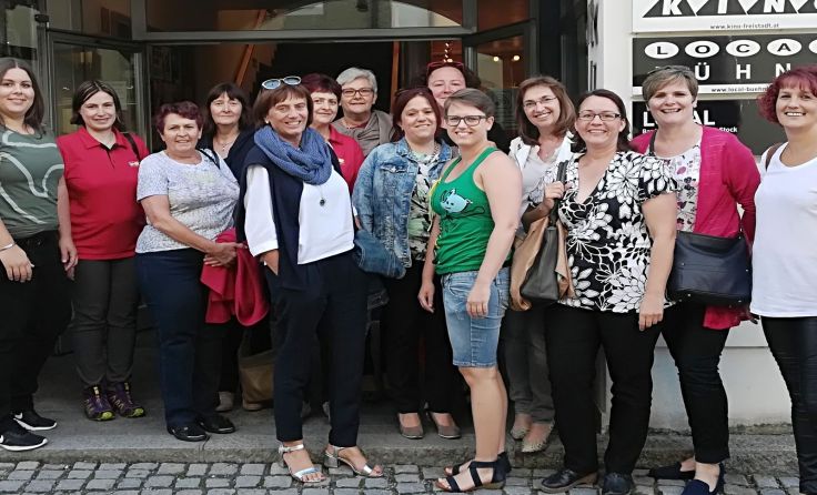 Gute Stimmung bei den SPÖ-Frauen vor dem KinoFoto: SPÖ-Bezirk Freistadt