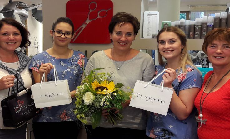 Elvira Fleischanderl, Marie Klambauer, Karin Plasek, Verena Auer, Heidemarie Pöschko (v.l.)