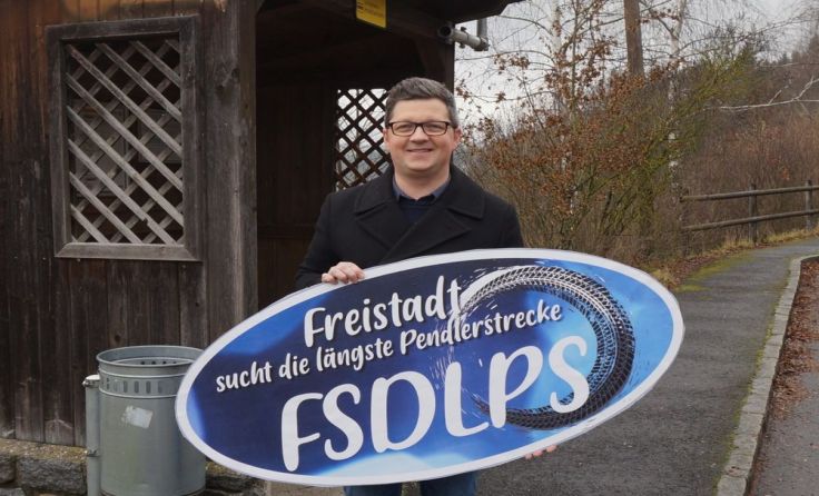 LAbg. Michael Linder und die SPÖ suchen die längste Pendlerstrecke im BezirkFotos: SPÖ Freistadt
