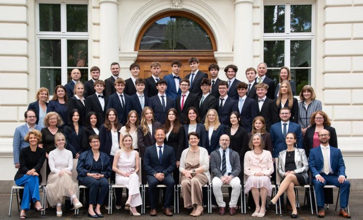 Die Maturanten der 8A (Foto: Foto Lackner-Strauss)