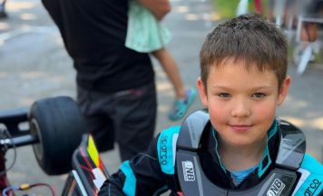 Nachwuchs-Motorsportler Liam Senegacnik glänzt in Tschechien