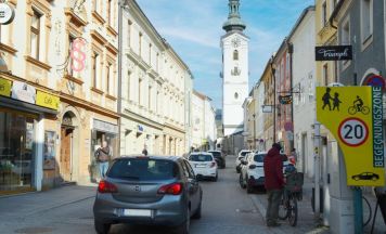 Freistadt begegnet sich: Die Pfarrgasse als Ort der Begegnung