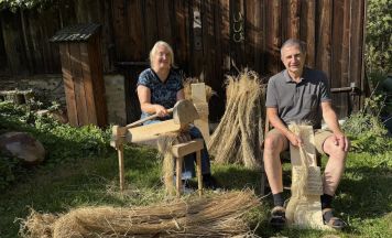 Ortmühle in Waldburg pflegt das alte Handwerk mit Flachsanbau