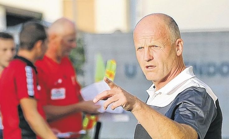 Gerhard Schweitzer ist am Montag nach kurzer Amtszeit als Vöcklamarkt-Trainer zurückgetreten