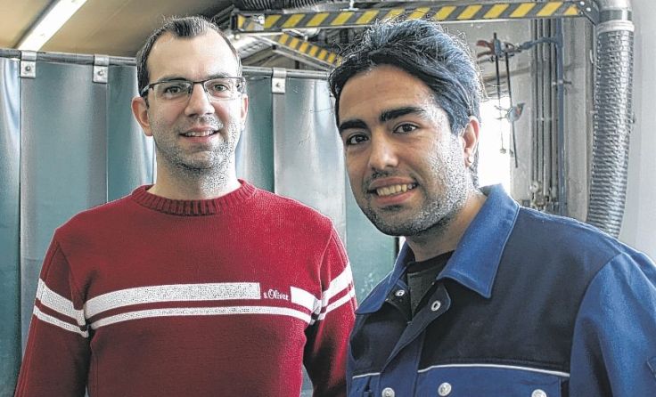 Rohollah Bostani (rechts) mit seinem Chef Werner Terschl 
