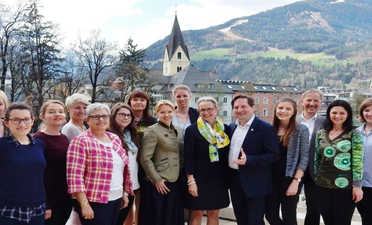 Die Vertreter der 16 Städte beim Frühjahrstreffen in Lienz Foto: KHS
